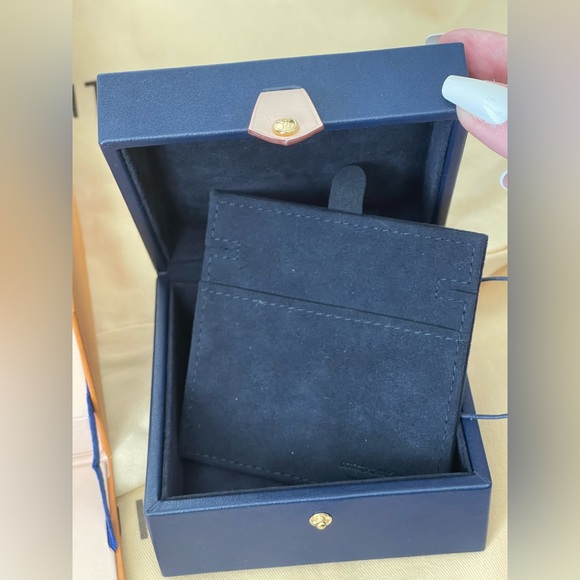 LOUIS VUITTON Jewelry box w/drawer & LOUIS VUITTON Dust Bag 🛍️ - Picture 1 of 16